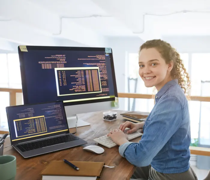 Chat with a web expert